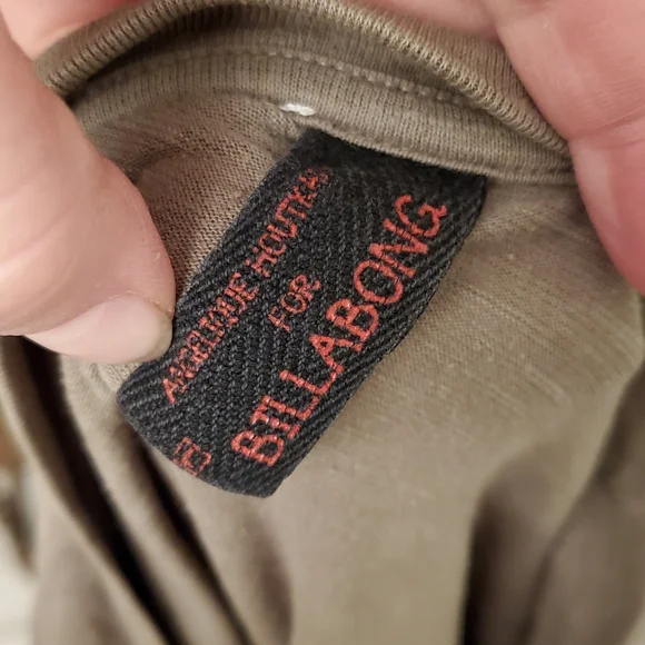 Billabong Brown Graphic Tee - Picture 6 of 7